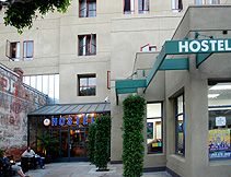 Santa Monica Hostel Los Angeles photo