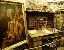 Mark Twain Territorial Enterprise Desk and Portrait photo